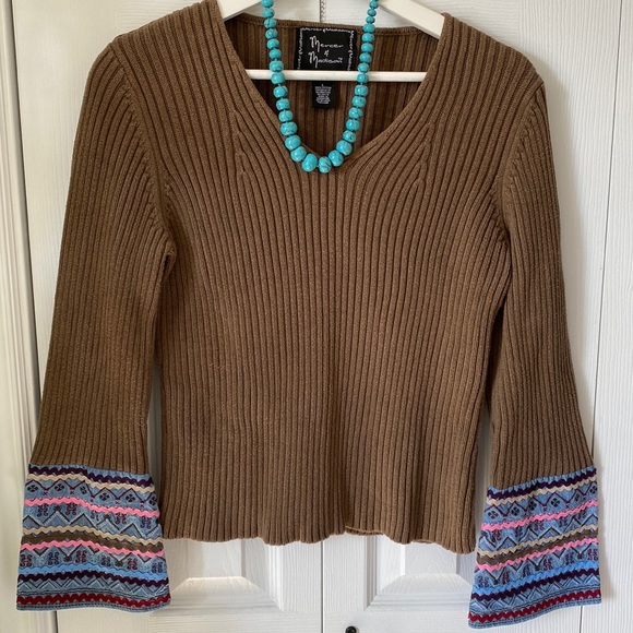 Mercer & Madison cotton ribbed pullover heavily embellished / embroidered sleeve - Picture 1 of 13
